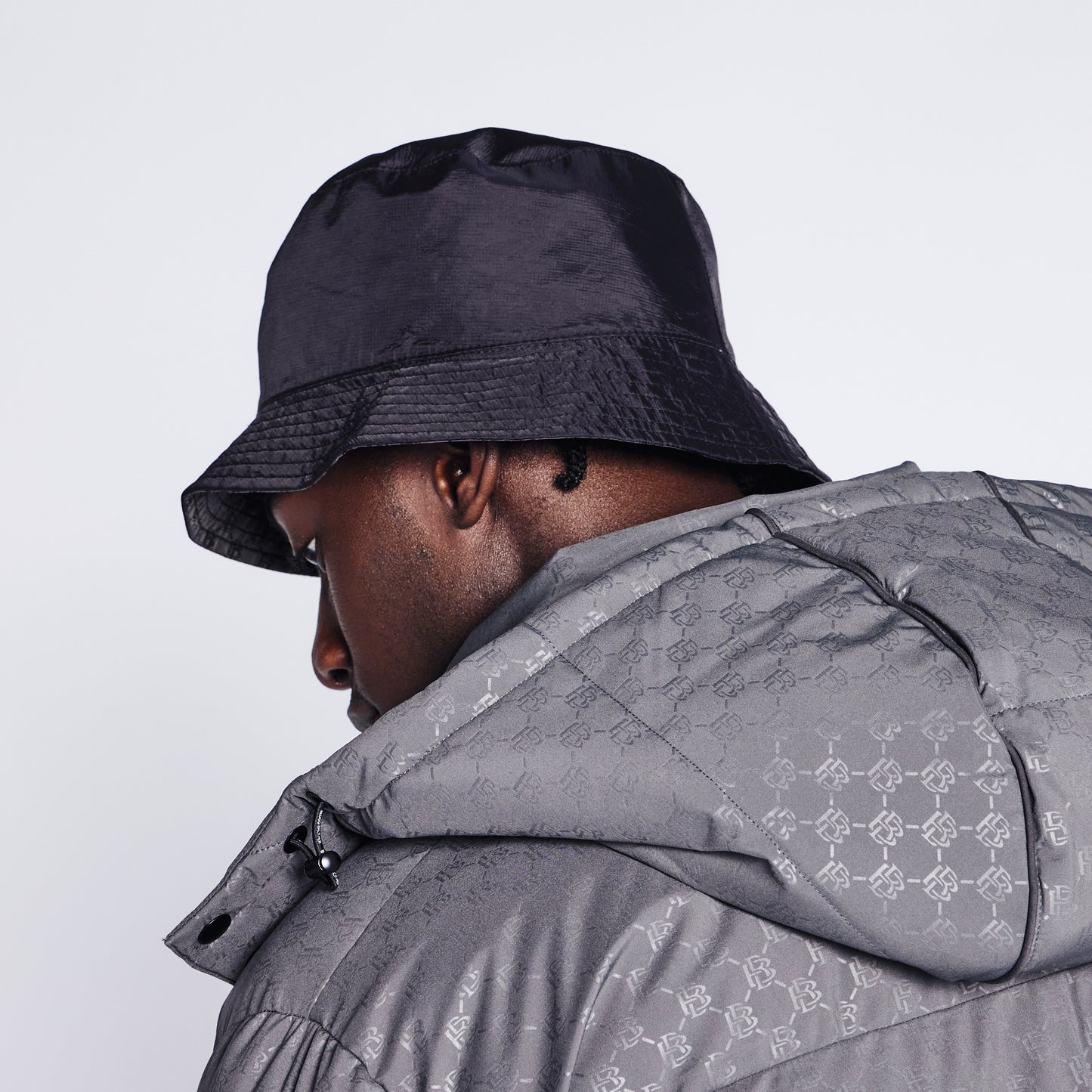 BB Reversible Bucket Hat - Black